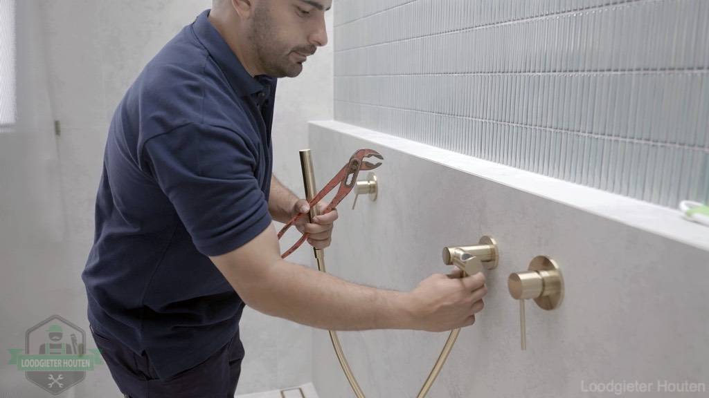 Gas Lekkage Verhelpen Houten Gas Lekkage Verhelpen Houten