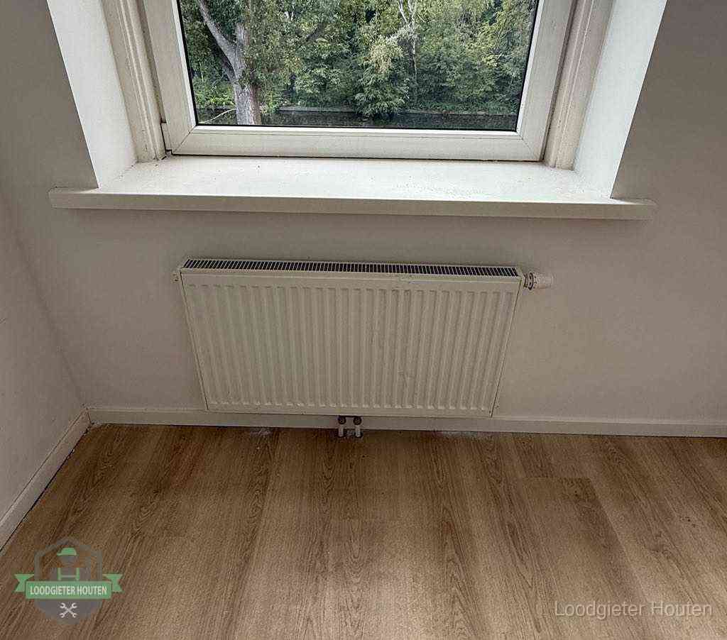 Radiator Installatie Houten Radiator Installatie Houten